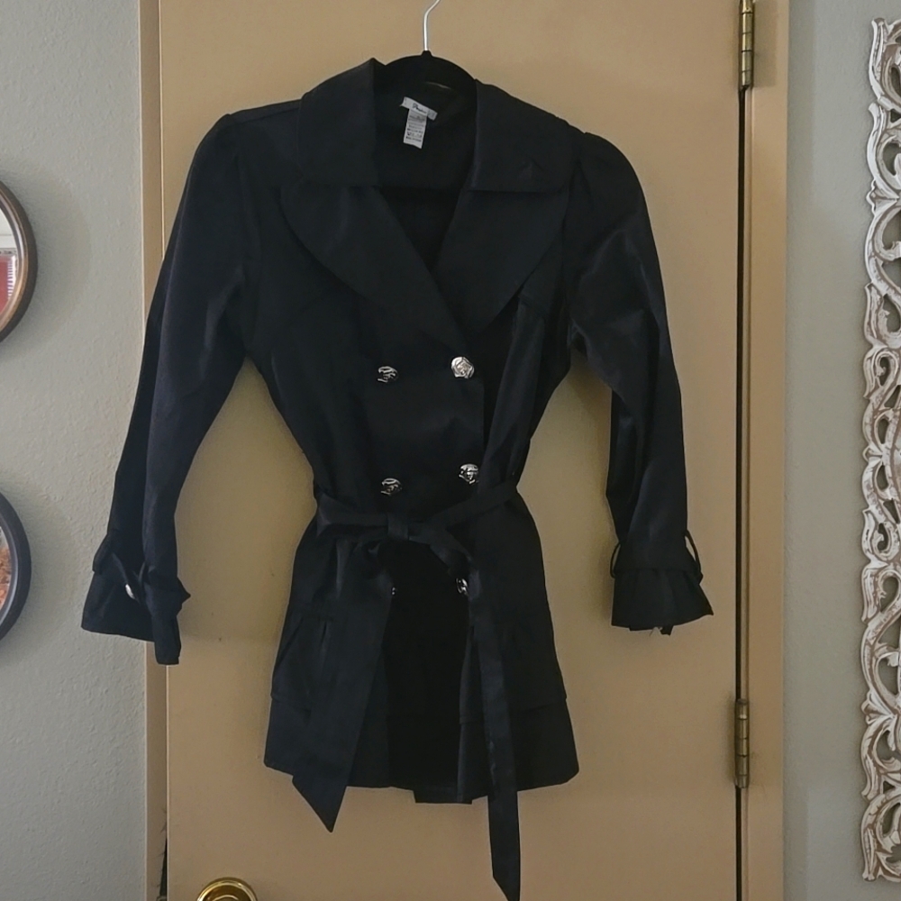 Pristine Brand Double Breasted  Trench Coat W/Ruffle Trim, Silver   Buttons M